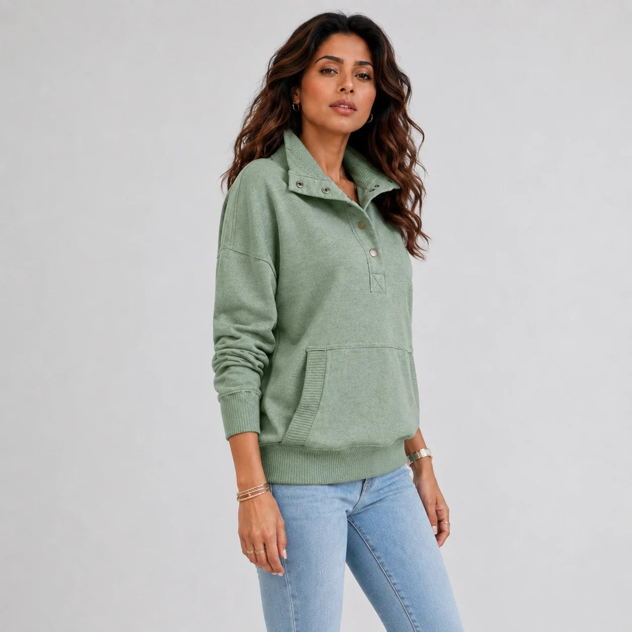 Snap-Collar Relaxed Pullover Top WHD0606270