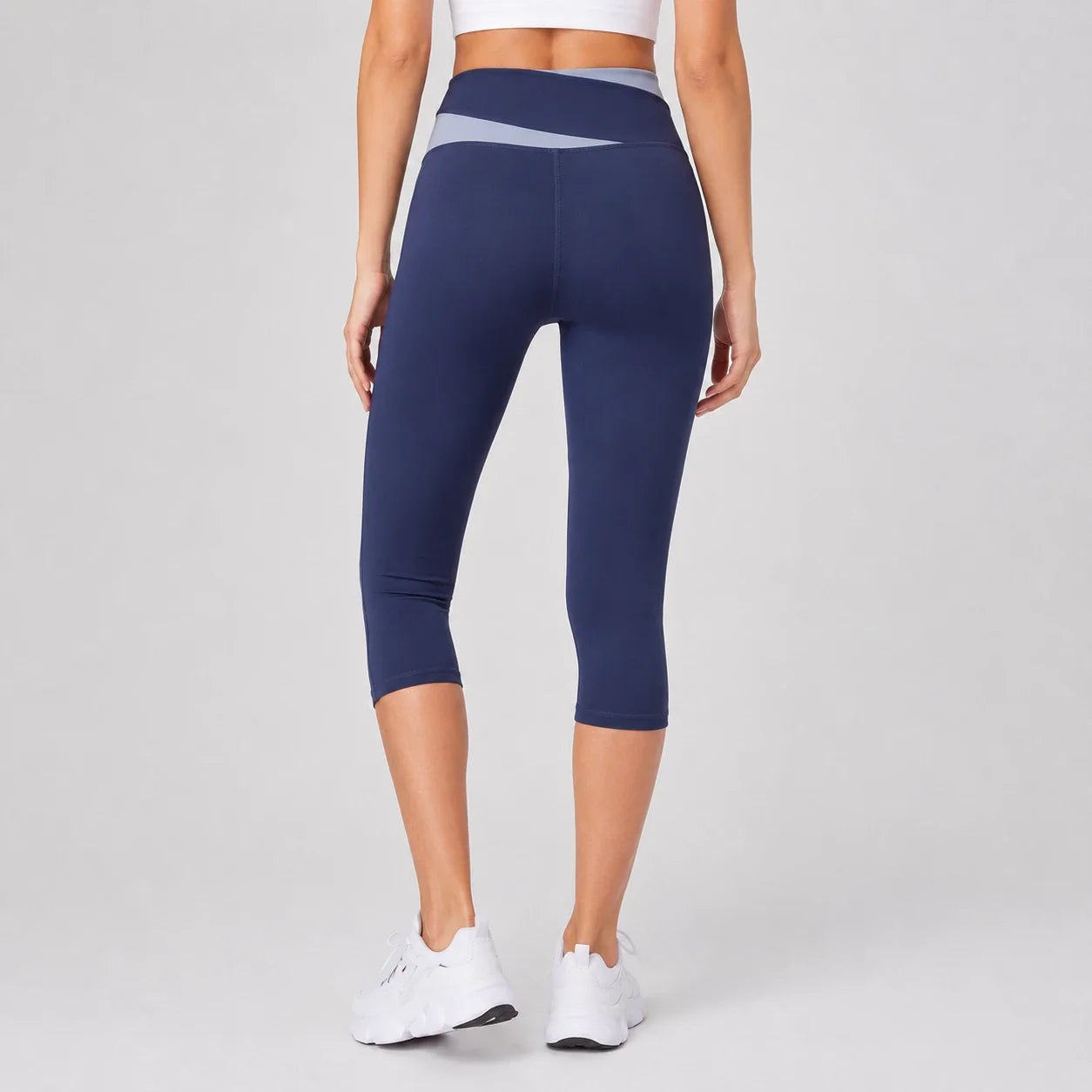 Colorblock Capri Leggings WHD0606315-JYMA015