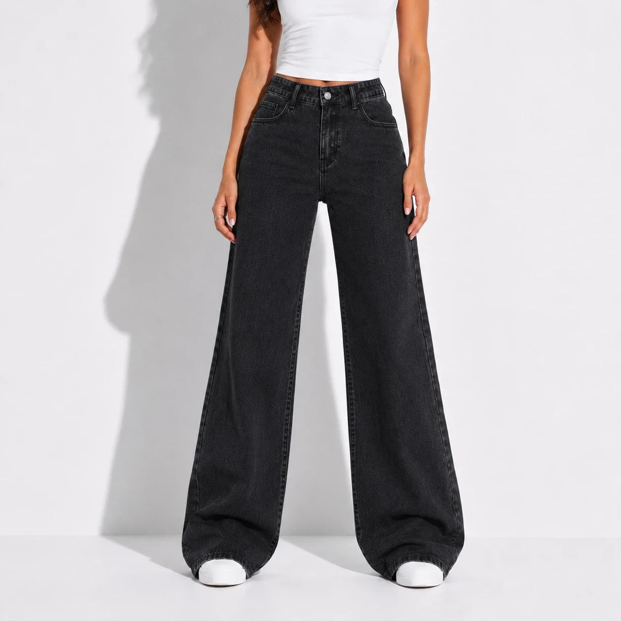 Washed Black Wide Leg Jeans WHD0607044