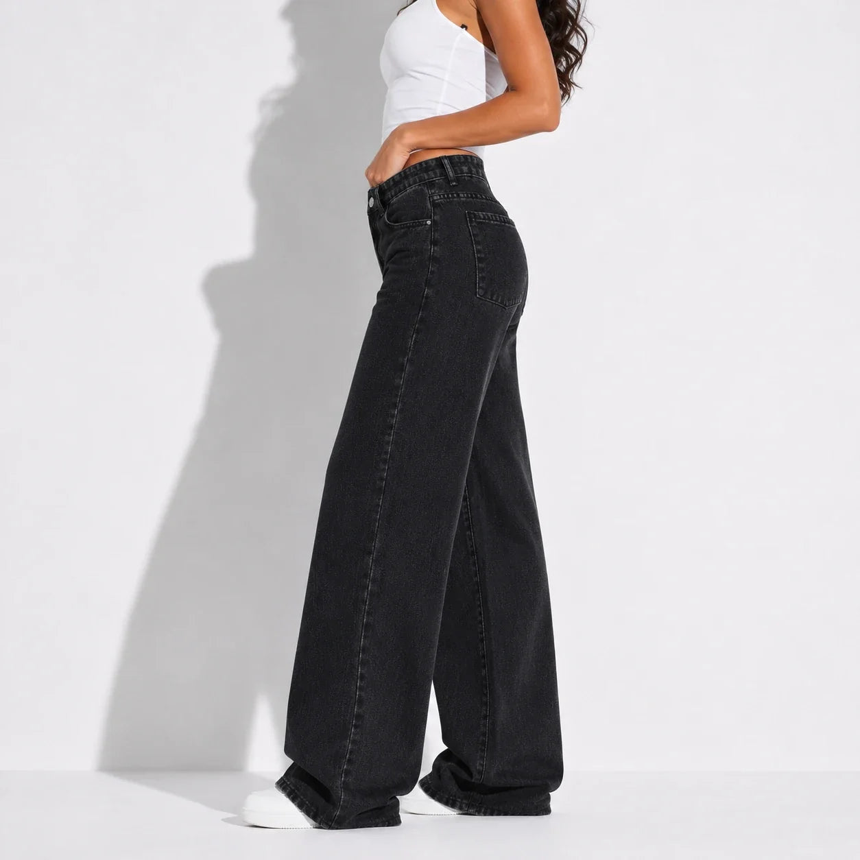 Washed Black Wide Leg Jeans WHD0607044